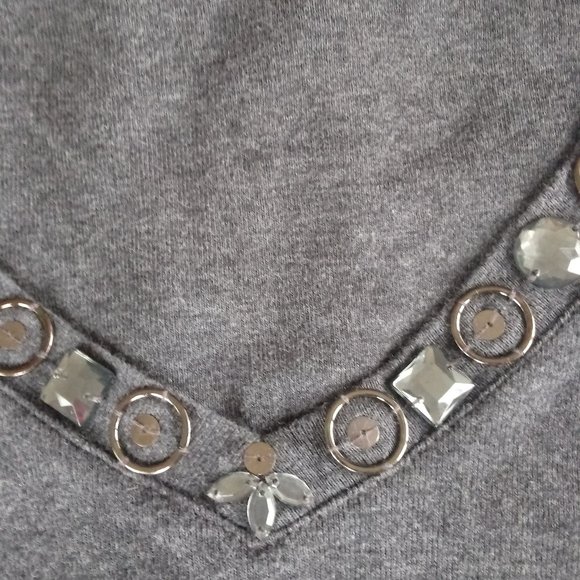 Nine West V Neck Top w./Rhinestone & Metal Accents - Picture 5 of 9